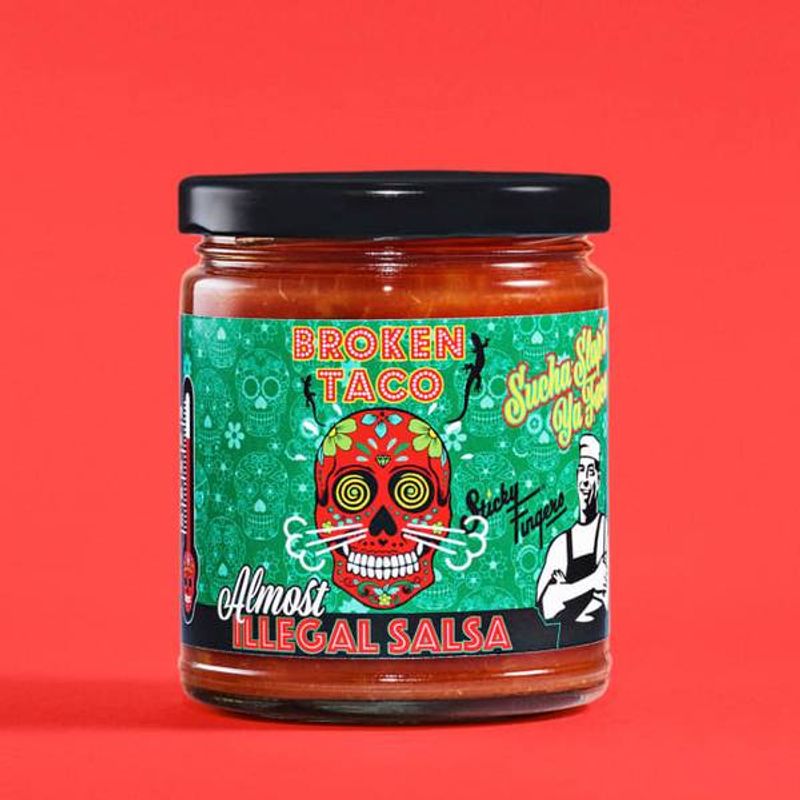 Broken Taco Almost Illegal Salsa 240g*6st. 